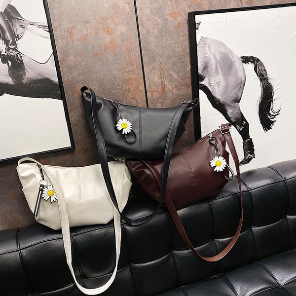 

2020 summer new mini simple ladies shoulder bag korean version ins wild large capacity crossbody bag female
