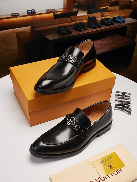 

18ss designers classic men's brogue wingtip toe oxford shoes genuine leather brown yellow dress shoes wedding party men formal shoes, Black