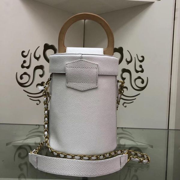 

2019 new fashion designer women handbags genuine leather handle shoulder mini bucket bags chain crossbody bags designer coin pruse tote 18cm