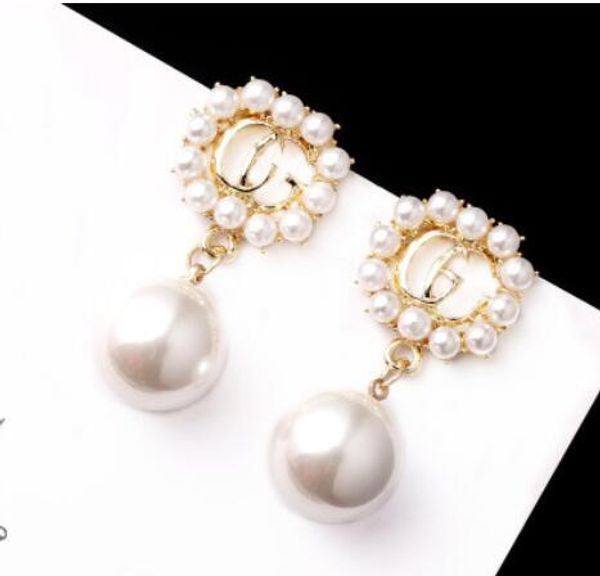 

fashion designer earrings letters earrings gold plated ear studs earddrop for women girl party wedding jewelry2020, White
