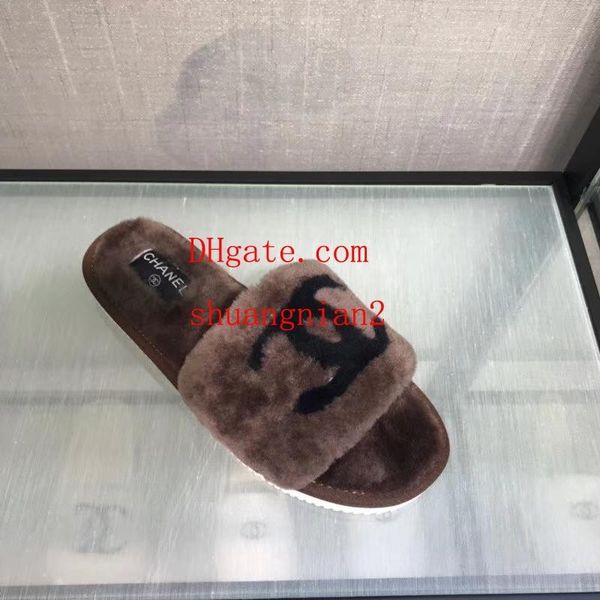 

2019 luxe off Высококачественные белые летние новые рекомендации тапочки женские кори