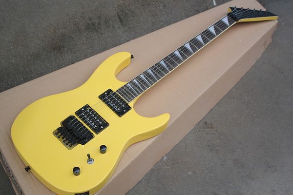 Chitarra elettrica gialla personalizzata in fabbrica con ponte Floyd Rose, tastiera in palissandro, hardware nero, personalizzabile