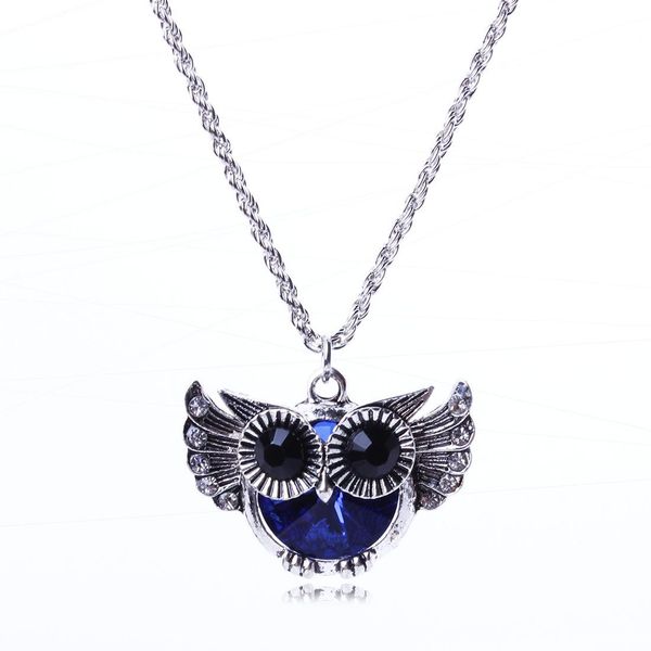 Halsketten Anhängerkette Halskette fliegende Eule blau Wunderschön modische Halskette mit Kristall-Strassperlen-Anhänger