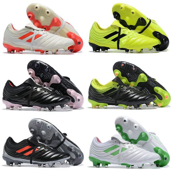 scarpe da calcio chiodate