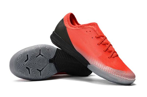 

2019 men knitted soccer shoes ic / tf soccer shoes pink low help football shoes