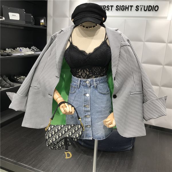 

2019 autumn new suit jacket female fashion fine lattice loose long section casual long-sleeved suit, White;black