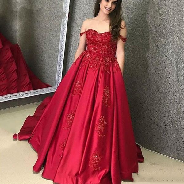 

burgundy off shoulder lace prom dresses 2020 with appliques short sleeves sweep train satin formal evening party gowns, Black