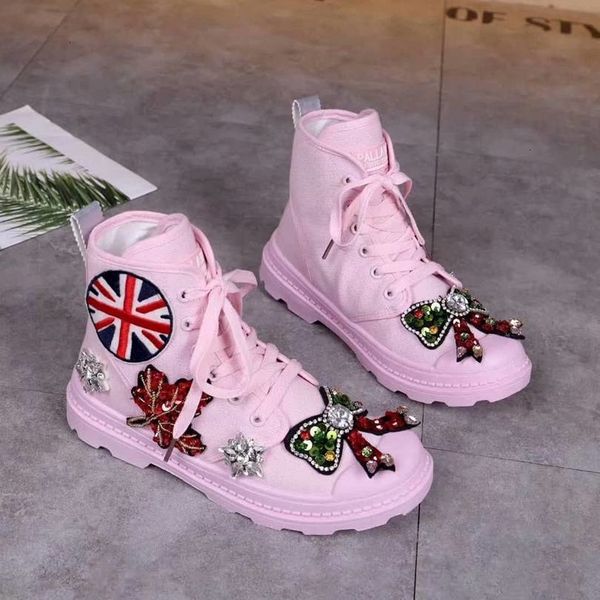 vintage round head martin boots