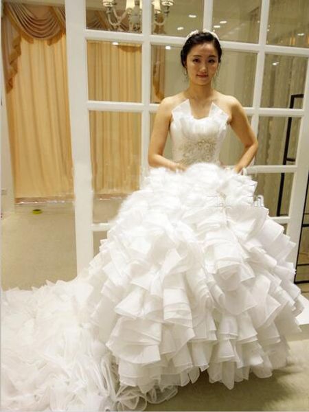 Abito da sposa senza spalline bianco senza spalline di lusso coreano Abito da sposa con strascico lungo Abiti da sposa da principessa con applicazioni di pizzo da sposa