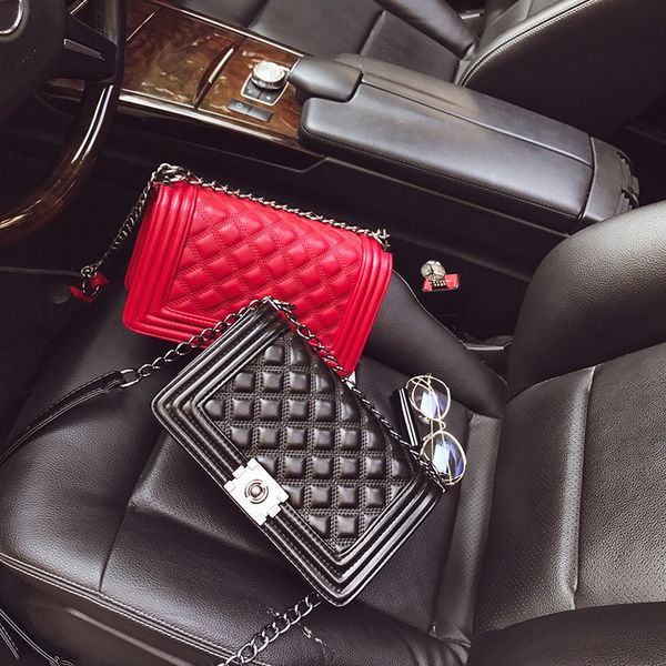 

the new 2019 shoulder slung bag for ladies square bag with unique chain