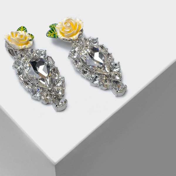 

two colors of rose enamel for a stylish and beautiful ear clip j190629, Silver