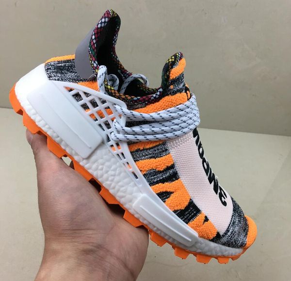 

hu pharrell williams nmd human race mens dash green solar pack women men trainers outdoor sports sneakers luxury designer casual shoes, Black