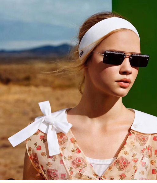 

vintage small square sunglasses women brand designer retro sunglass rectangle sun glasses female candy color eyewears, White;black