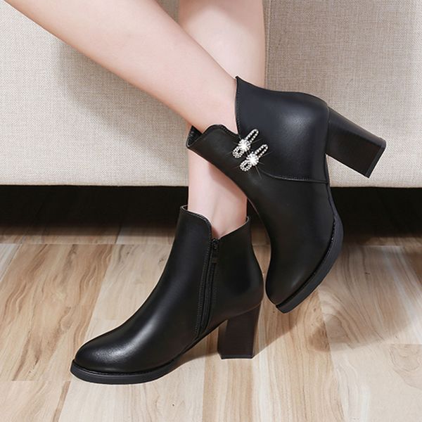 

rhinestone leather ankle boots for women thick heels shoes warm short boots autumn winter casual women shoes botines mujer 2019, Black