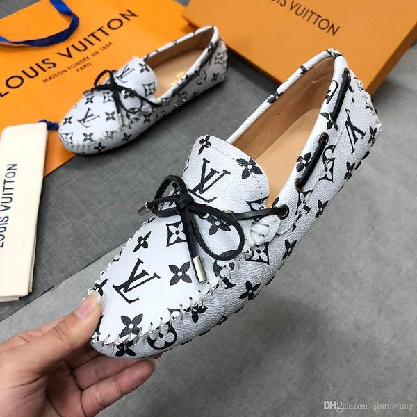 

newst luxury brands black men loafers shoes designer slip-on moccasins casual men shoes suede leather men's flats shoes