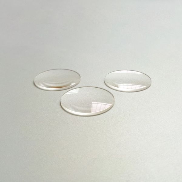 

впђкла линза опиекое екло lentes диамеѬ 24 мм и окђное Ѭаоние 210 мм ђнив