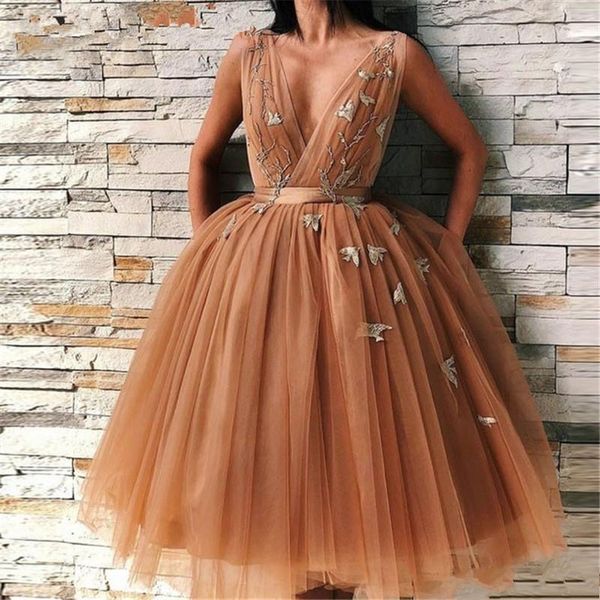 

Vintage Tea Length Orange Short Cocktail Dresses 2019 Deep V-neck Tulle Party Dress Evening Gowns Plus Size robe de soiree vestidos de baile