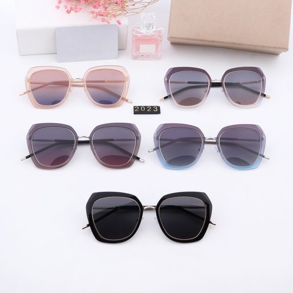 

excellent quality popular style cosmetic bags woman sunglasses brand sunglasses for women 2023 5 colors options with box, White;black