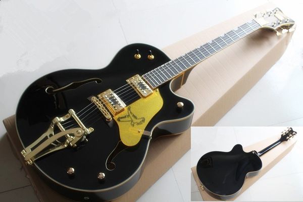 Fábrica Custom Shop Ouro corpo oco Hardware 2 guitarra elétrica Pickups com Golden Pickguard, Rosewood Fingerboard