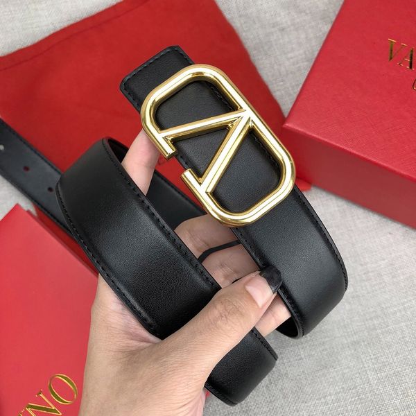 

Модный бренд belts.Male. Женский личи зерна двухцветный высокого качества пояса. Высококачественная одежда хороший темперамент коллокация ремень