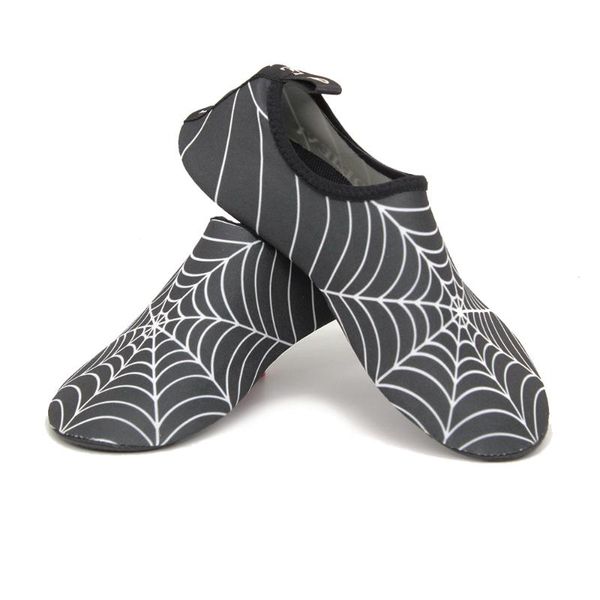 

2019 qejevi water shoes men women surfing sandals slippers beach yoga swimming outdoor barefoot quick-dry aqua socks for women