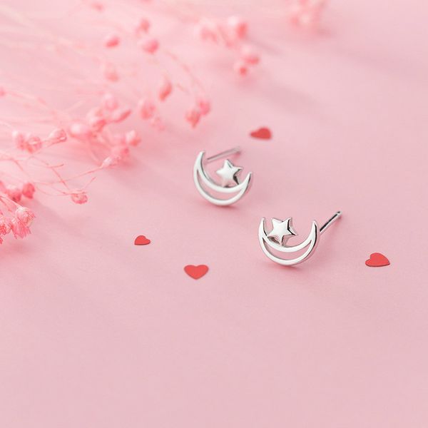 

100% 925 sterling silver 2019 women jewelry fashion cute tiny asymmetric moon star stud earrings for daughter girls, Golden;silver