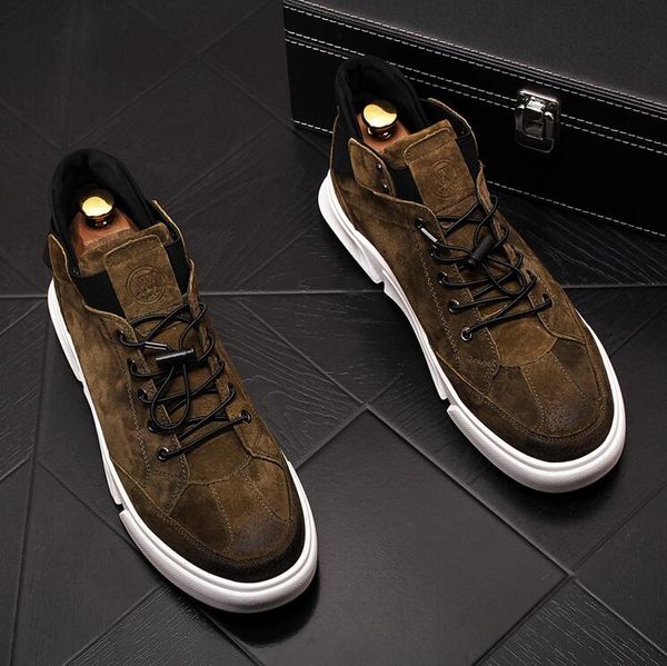 

british retro style 2020 winter warm plush men's charming shoes causal flats moccasins male high rock shoes man ankle boots, Black