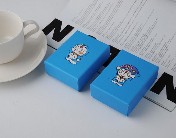 

doraemon ожерелье шкатулки для ювелирных изделий высокого класса упаковка ювелирных изделий дисплей коробки случайная отгрузка 850 грамм кар, Black;white