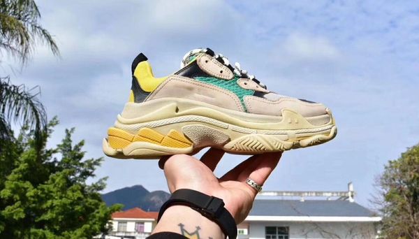 

mens shoe triple s 2.0 fashion casual shoes shoes women's combination nitrogen outsole silever colors dad casual shoes 36-45, Black