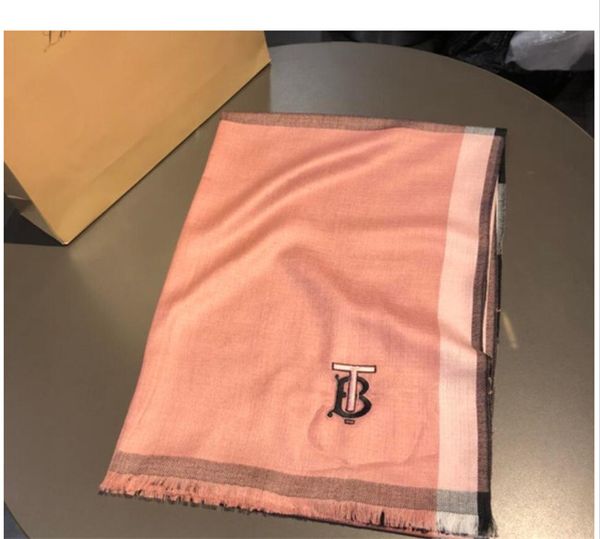 

new autumn/winter scarves for both 2020men and women can be matched with couples' classic series for winter warmth, Blue;gray