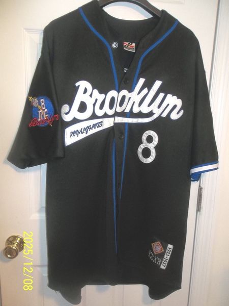 

Men's Brooklyn Royal Giants Black #8 Negro League Baseball Jersey