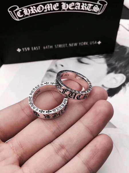 

Специальный дизайн высокого класса Vintage Ring Классический письмо Ring S925 Серебряное кольцо Хип-хоп моды ювелирных питания