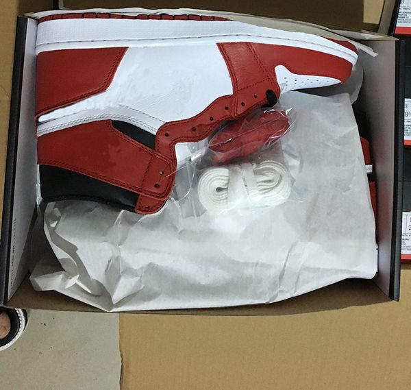 

with box 2020 mens and womens basketball shoes sneakers chicago red white high sports shoes trainers 555088-101 us5-12