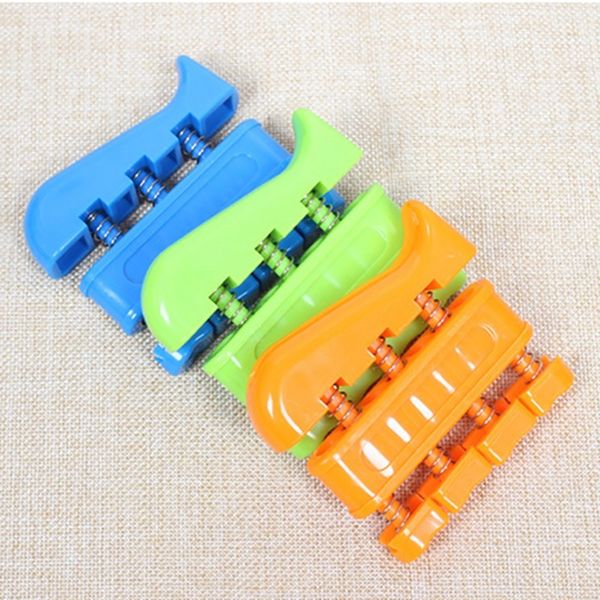 

guitar finger exerciser grip power trainer hand gripper for guitars piano trigger finger training new hand grips