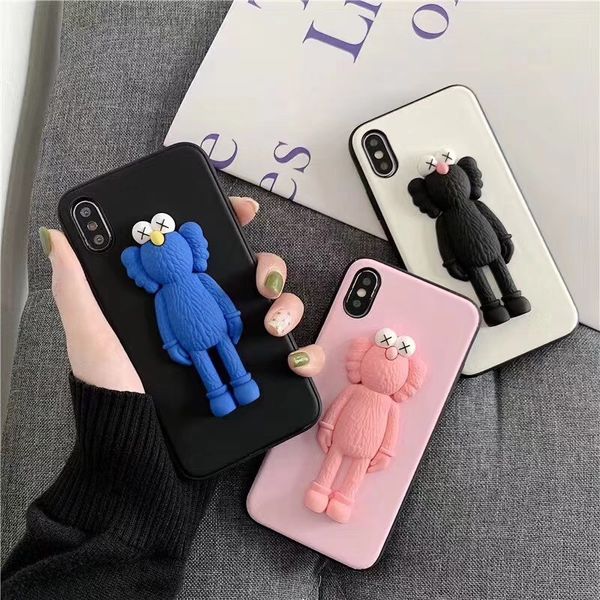 kaws coque iphone xr