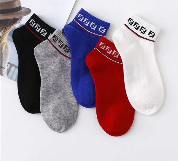 

5 pairs new luxury cotton men socks popular businessn man socks breathable fashion casual short pairs socks winter spring 6630, Black