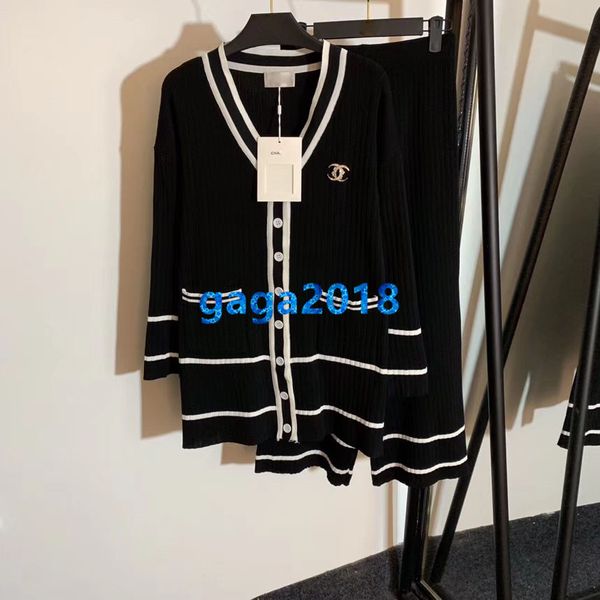 

высокого класса женщин девочек трикотажные жилет брюки набор свитер куртки полосатый брошь с длинным рукавом кардиган пробежки леггинсы брюки моды костюм