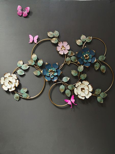 

creative original design hand-made classic wildmetal wrought iron wall decoration hanging european model room sofa background