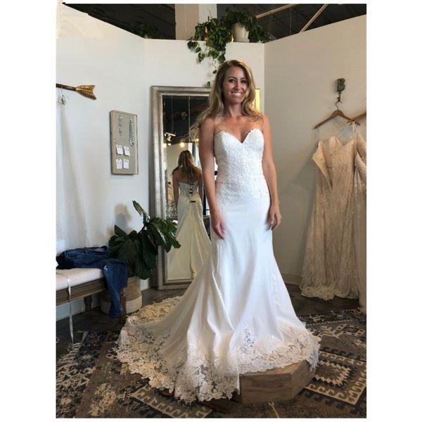 

2020 romantic sweetheart mermaid wedding dresses sleeveless lace appliques backless outdooring bridal gowns custom made, White