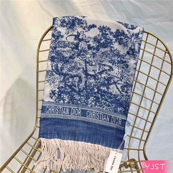 

2019 new cashmere scarf female cashmere shawl retro classic printed shawl brand cashmere scarf 180*70cm box