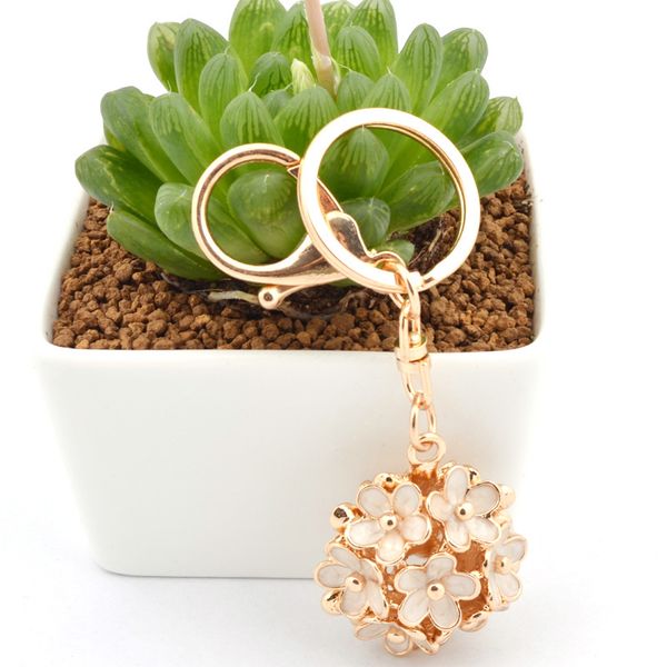 

buipoey gold daisy cluster flower ball charm key chain for women men femme original colorful fine lobster button key chain, Silver