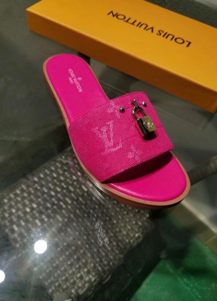 

2019 brand slippers quality sandals shoes slides flip flops man woman loafers huaraches sneakers trainers running shoes, Black