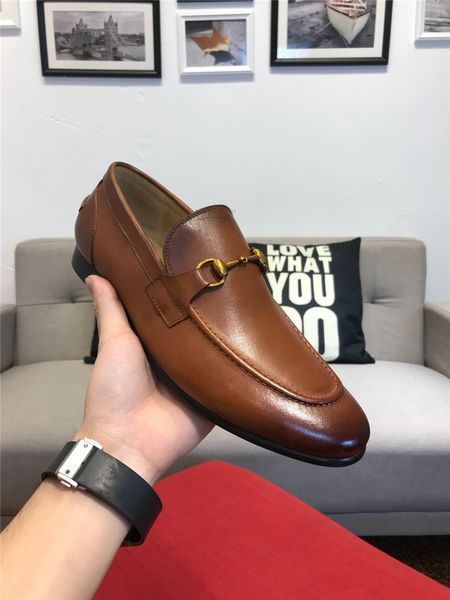 

19ss breathable shoes patent leather formal shoes men classic loafers men business shoes men elegant vestidos de oficina 2019 sepatu, Black