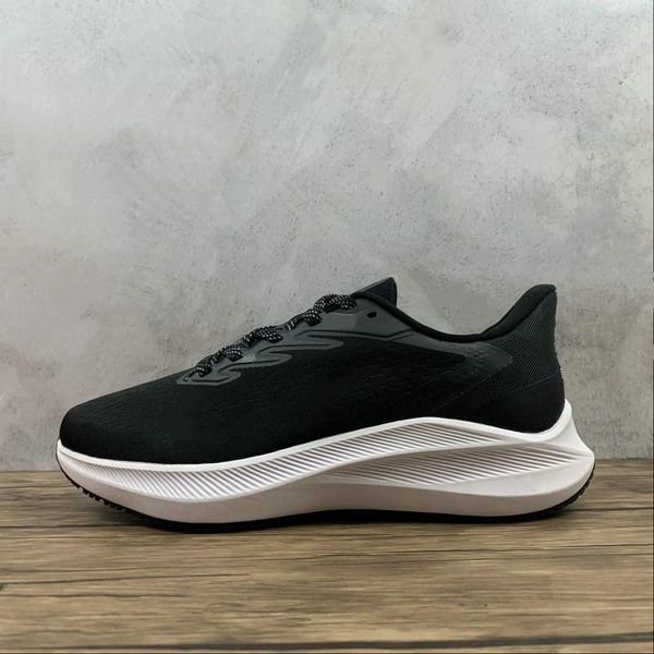 

new designer zoom winflo 7 athletic running shoes black white fashion trainers sport zapatos sneakers good quality