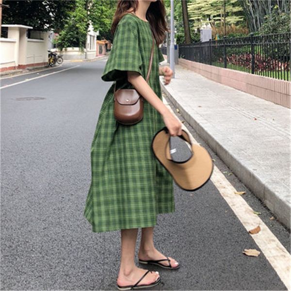 

крупногабаритные лета женщин зеленый плед straight длинные платья 2020 batwing рукава сладкие пуловер midi sundress o шеи, White;black