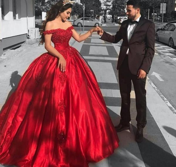 Ucuz Gelinlik Modelleri Omuz dantel aplike Abiye Giyim Formal Elbise Akşam Giyim Balo Abiye Tasarımcı Moda Kapalı 2019 sweetheart