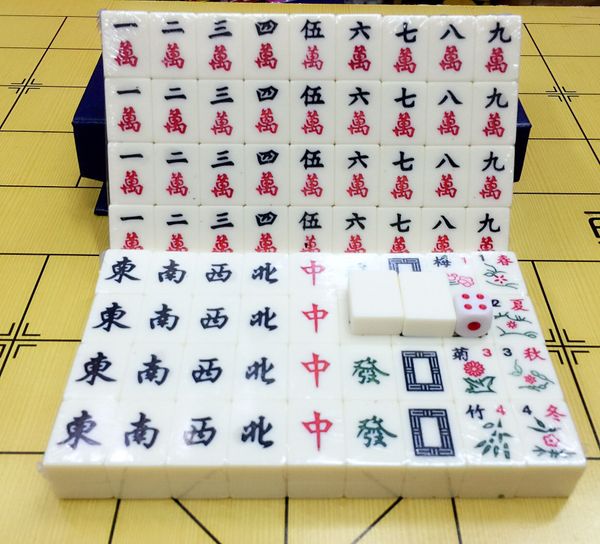 

mahjong 23mm medium chinese style casual games mahjong with dice shaped travel portable mahjong tiles entertainment festive party supplies