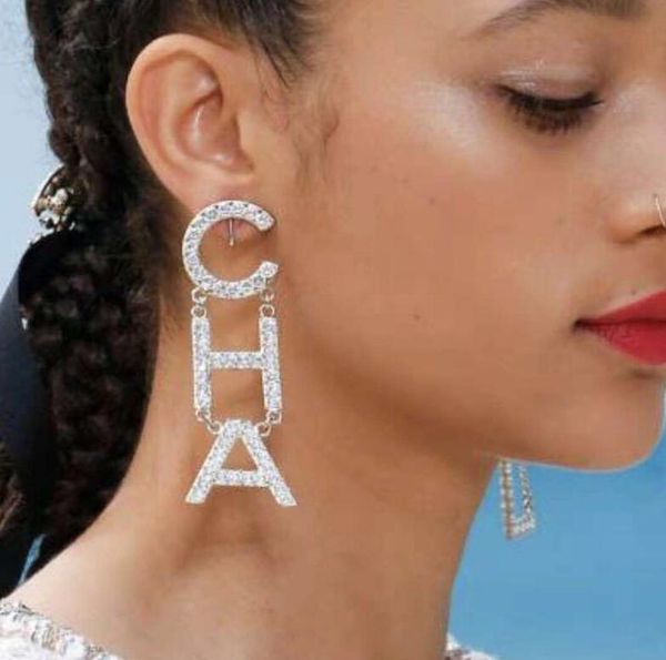 

new designer full rhinestone letter tassel earrings for women fashion stud earring jewelry gifts gold and silver, Golden;silver