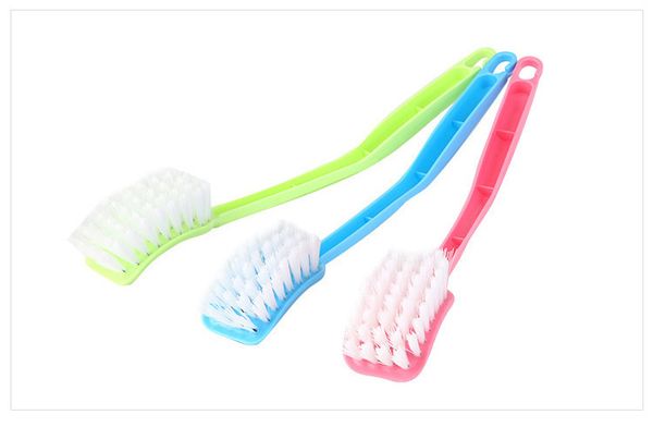 

wholesale bathroom lavatory toilet brush new material experts hook type family bathroom plastic toilet brush clean brush holders dh0062