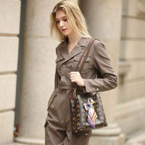 

2019 new fashion fashion retro single shoulder bucket packaaa299